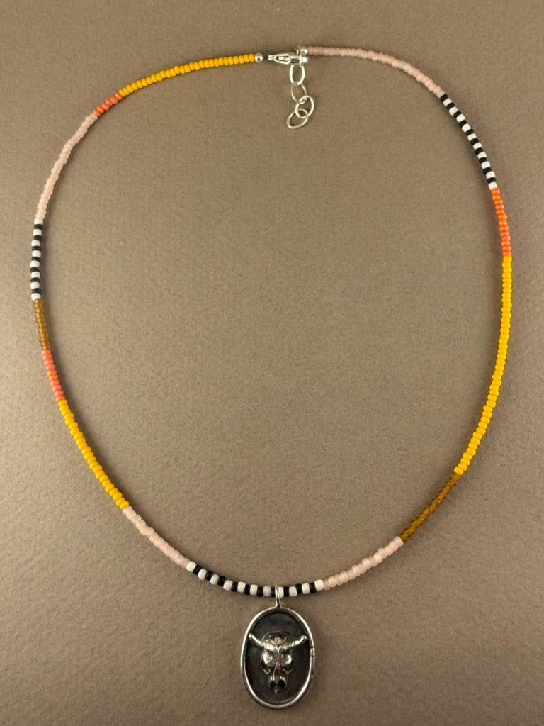 Bull Necklace Apricot/Orange