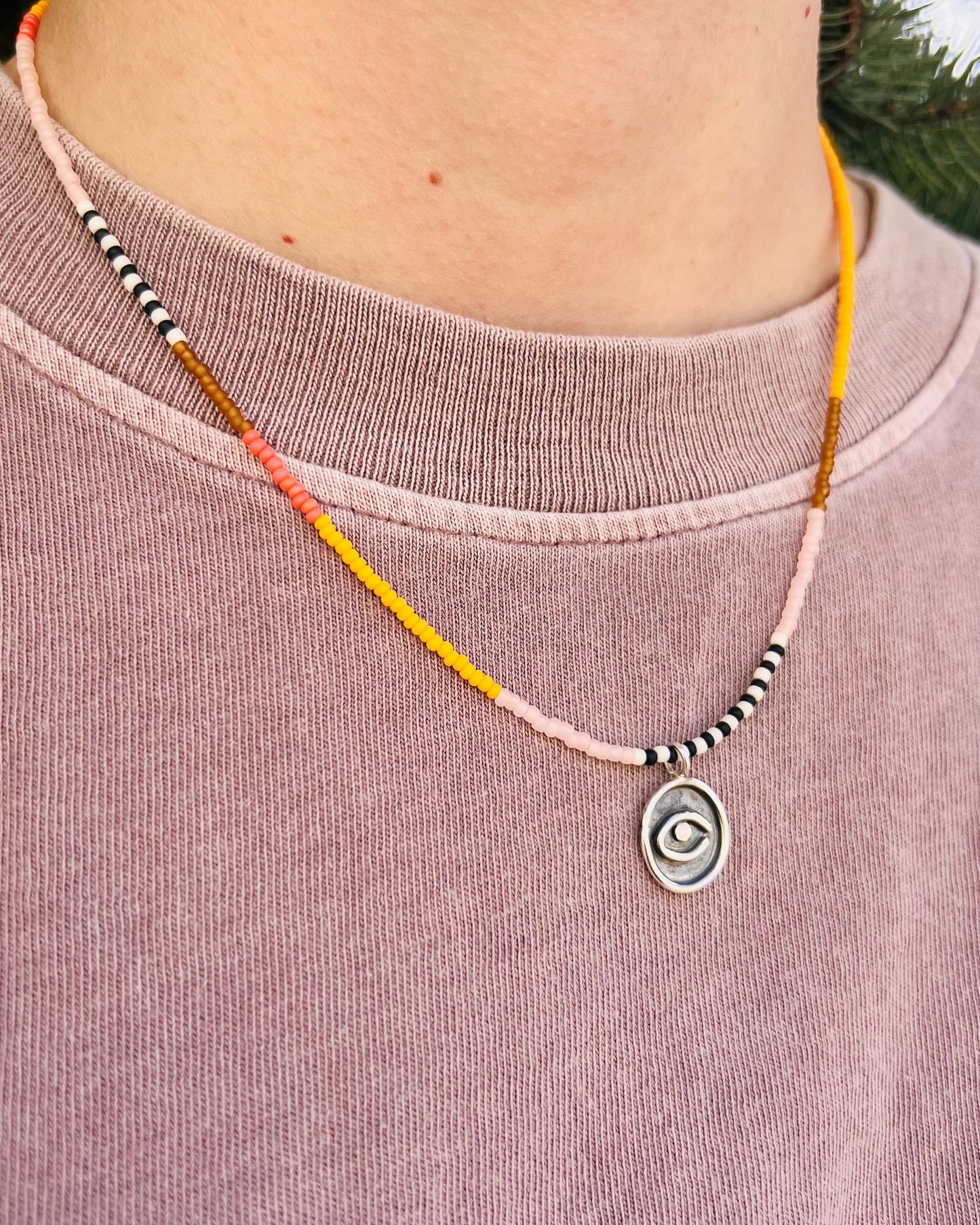 Eye Necklace Apricot/Orange