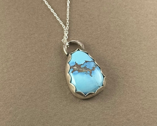 Golden Scallop Necklace