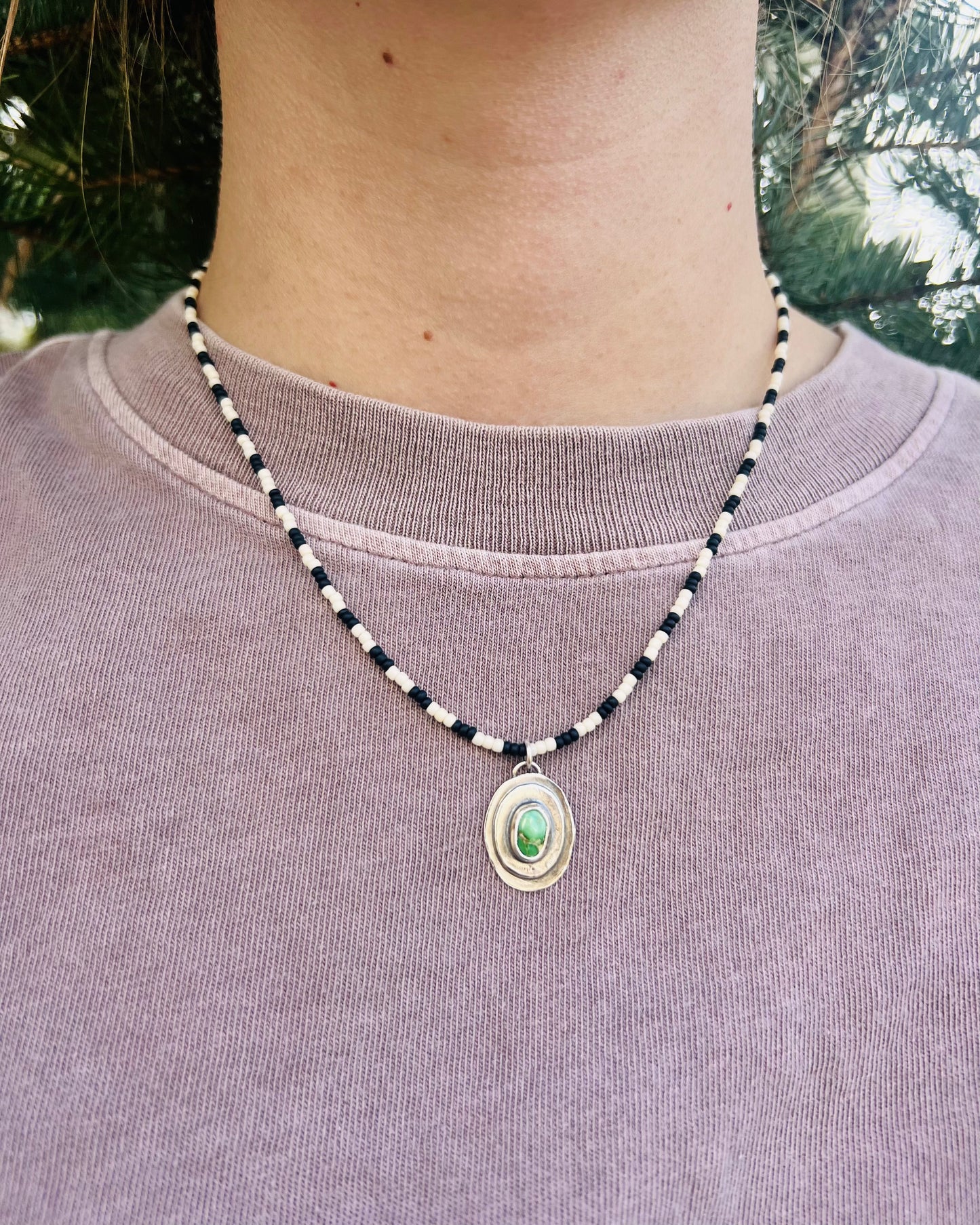 Emerald Valley Necklace Eggshell/Iris