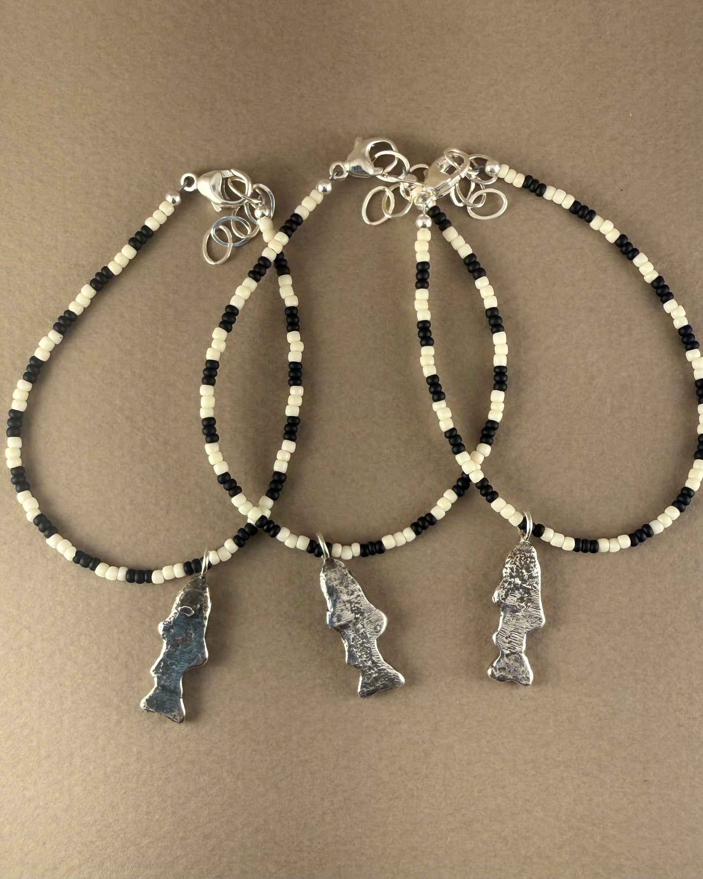 Fishies Bracelet Eggshell/Iris
